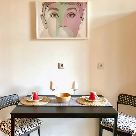 137 Casinha Da Estrela * Lisbon